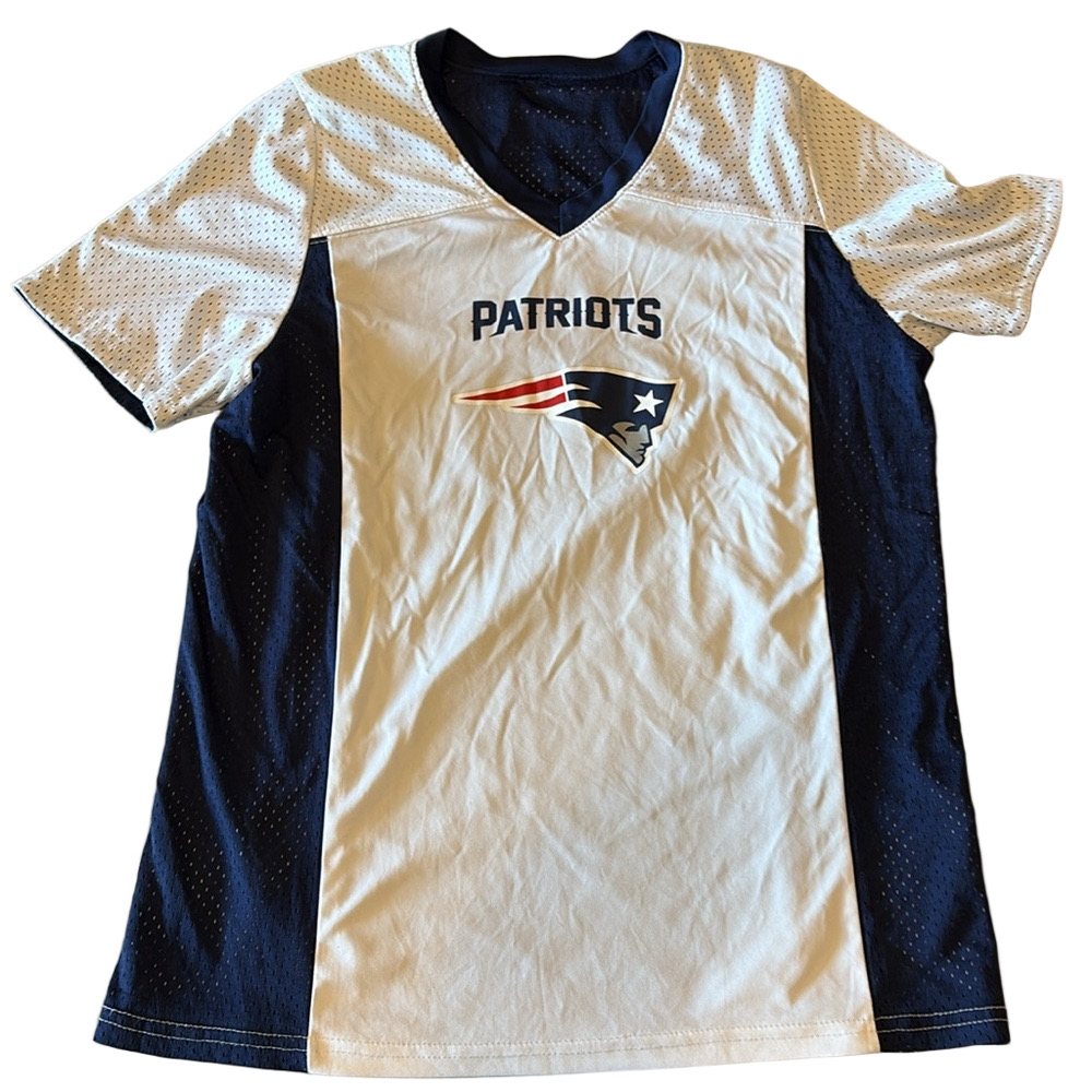 NFL Kids Large Patriots Reversible Flag Football Jersey
